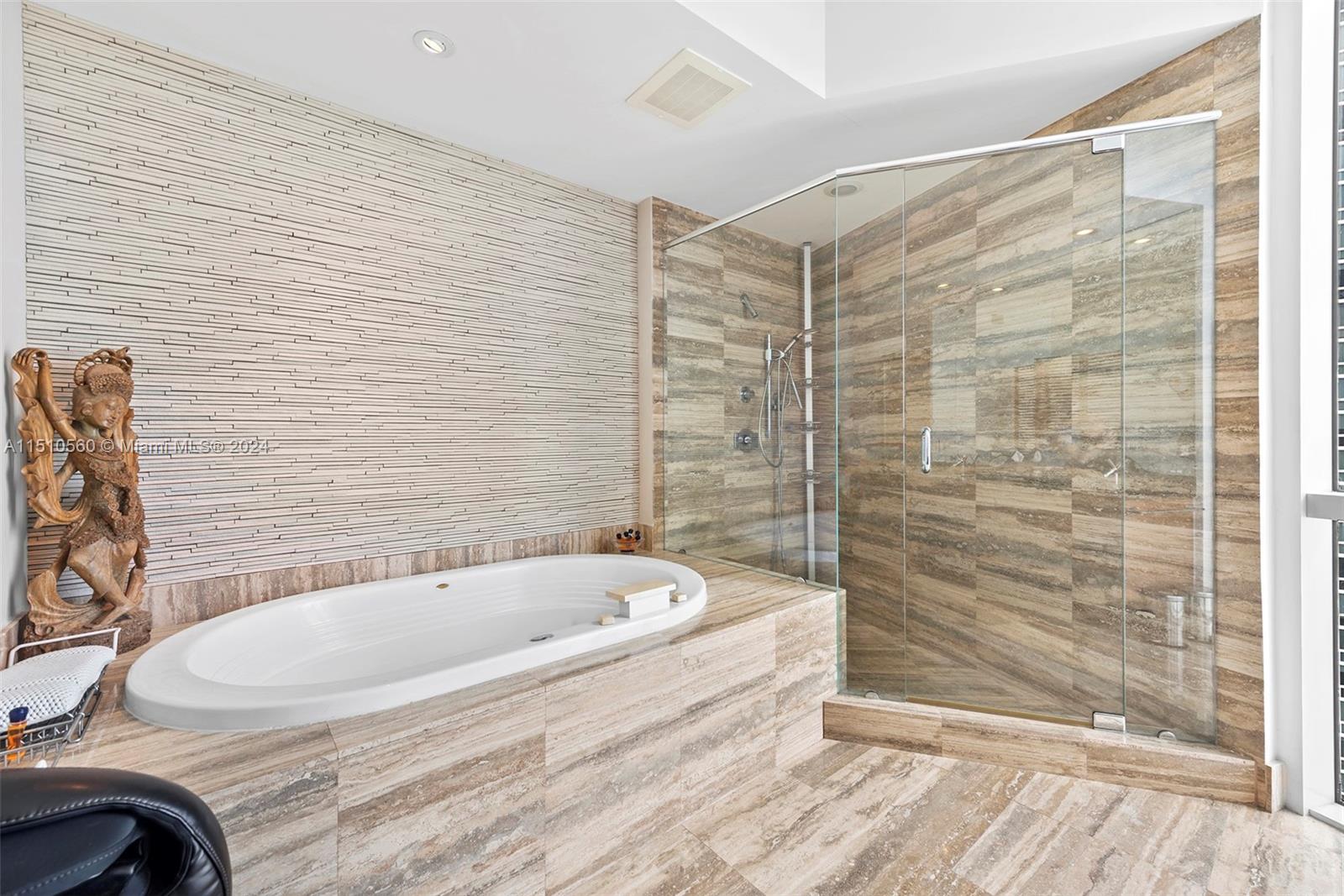 TDR TOWER II CONDO - Residential