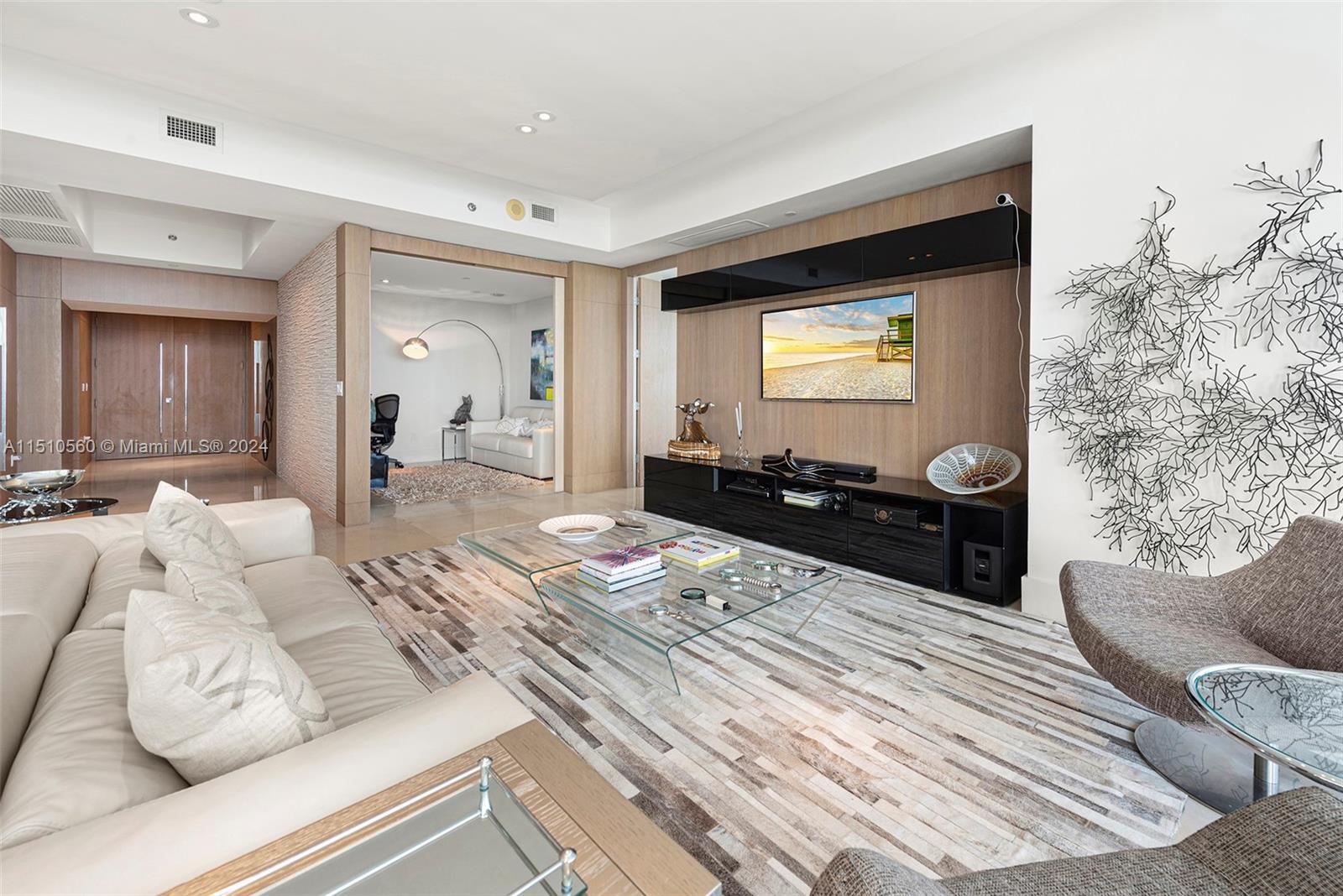 TDR TOWER II CONDO - Residential