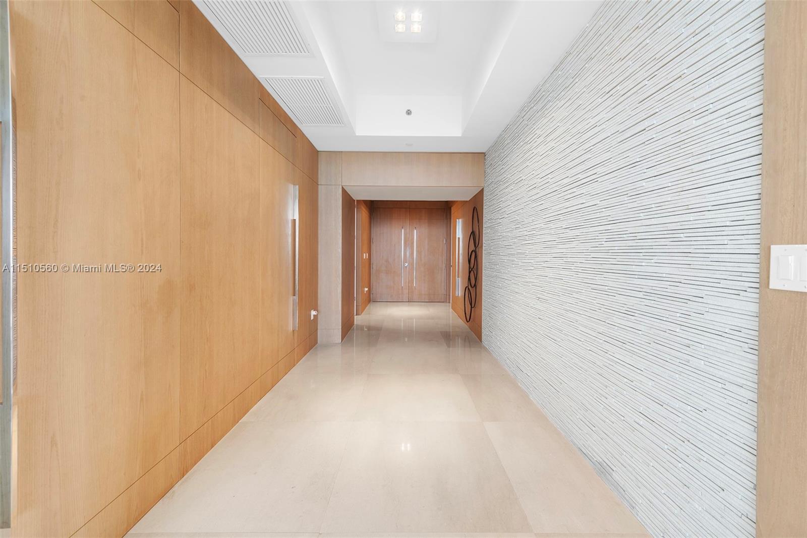 TDR TOWER II CONDO - Residential