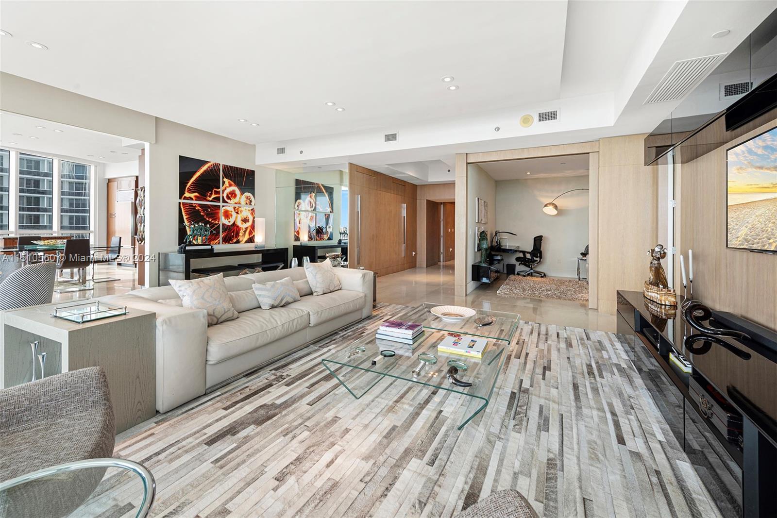 TDR TOWER II CONDO - Residential