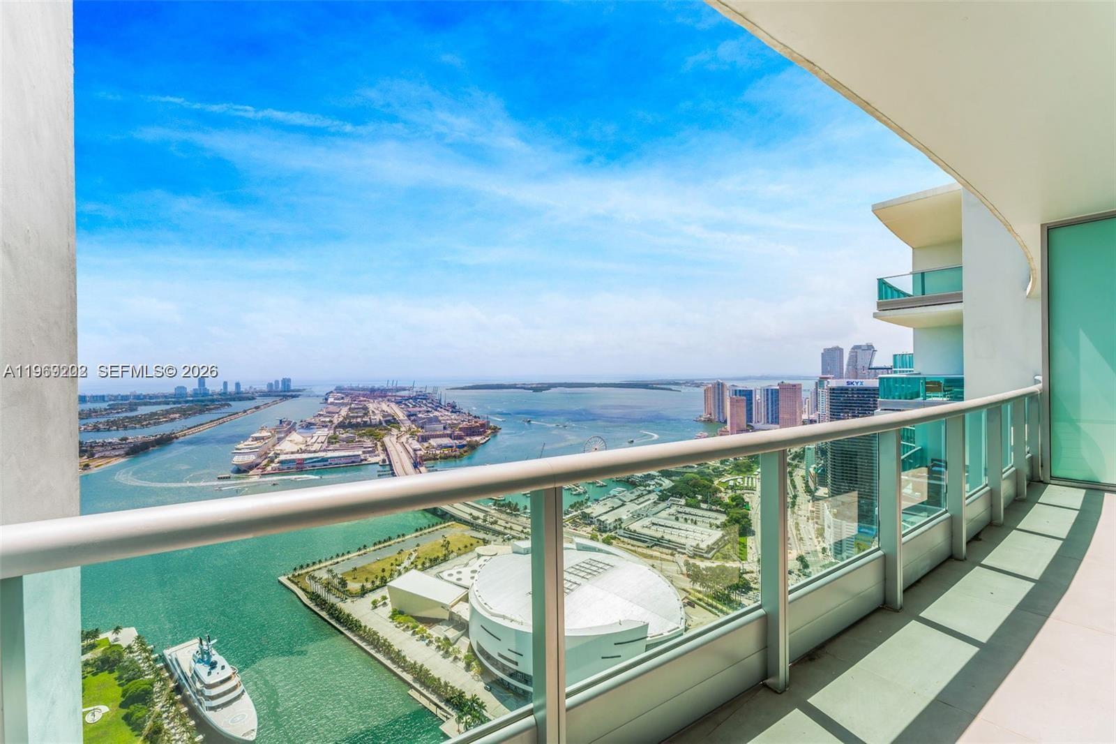 900 BISCAYNE BAY CONDO - Residential Lease