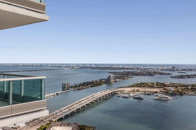 900 BISCAYNE BAY CONDO - Residential Lease