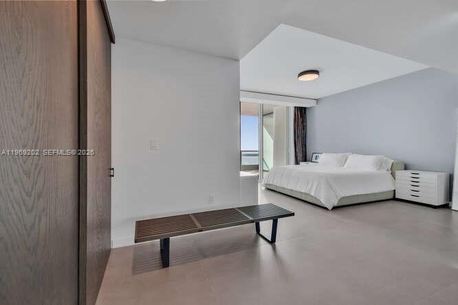 900 BISCAYNE BAY CONDO - Residential Lease