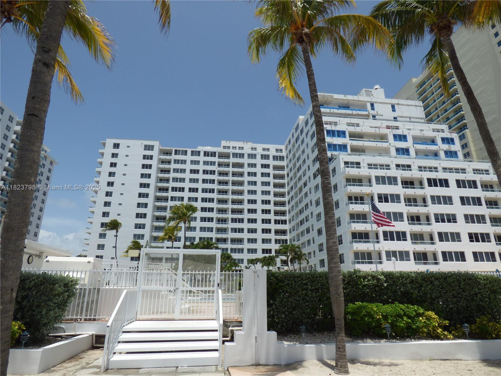 THE CARRIAGE CLUB NORTH C - Residential