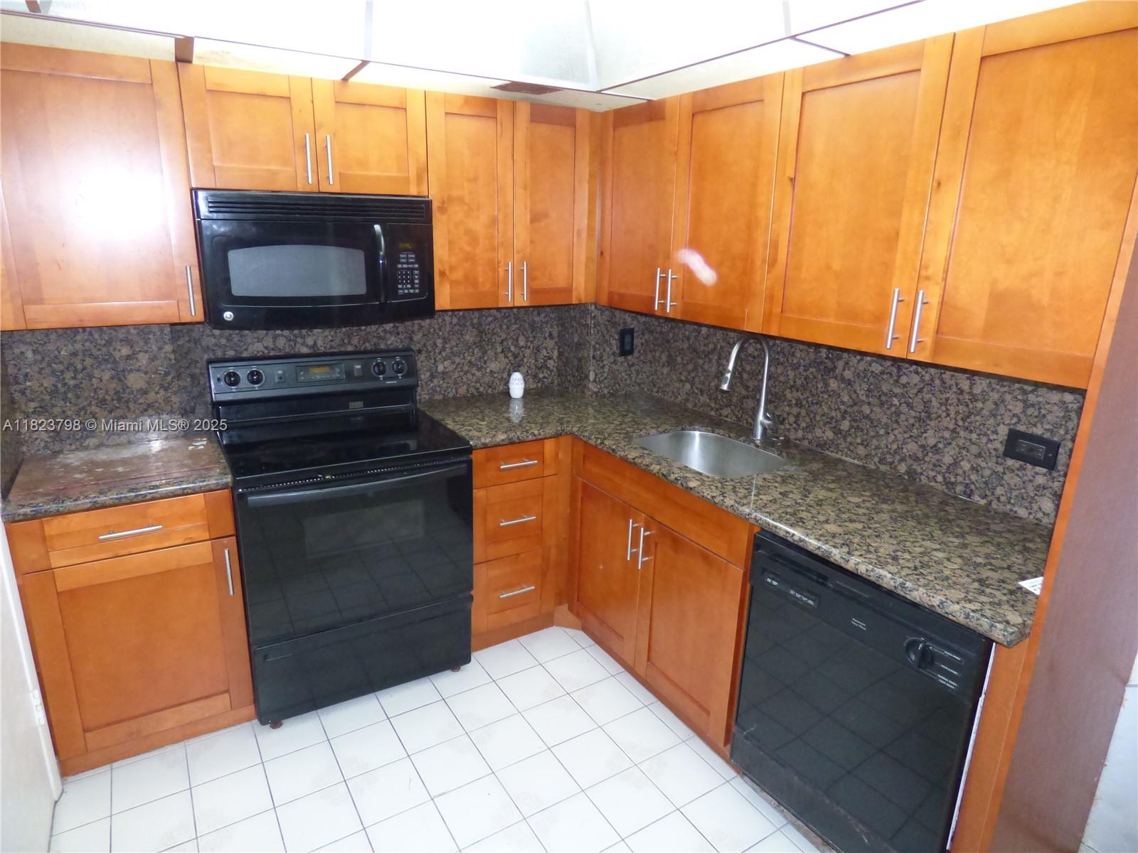 THE CARRIAGE CLUB NORTH C - Residential