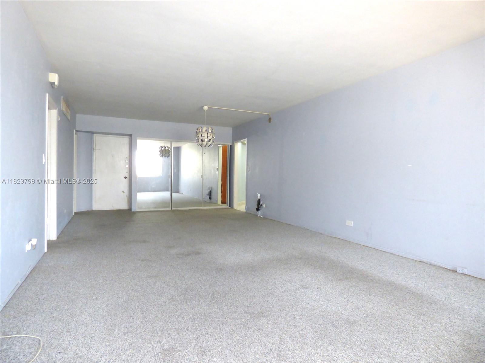 THE CARRIAGE CLUB NORTH C - Residential