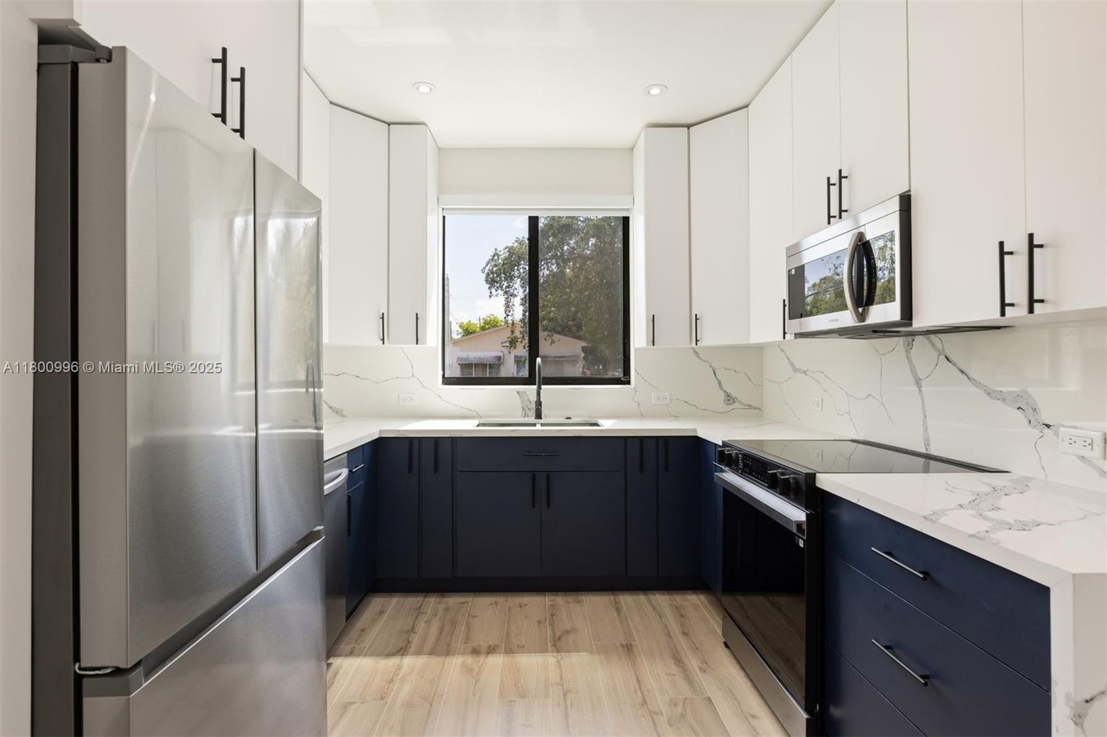 GROVELAND PARK - Residential Lease