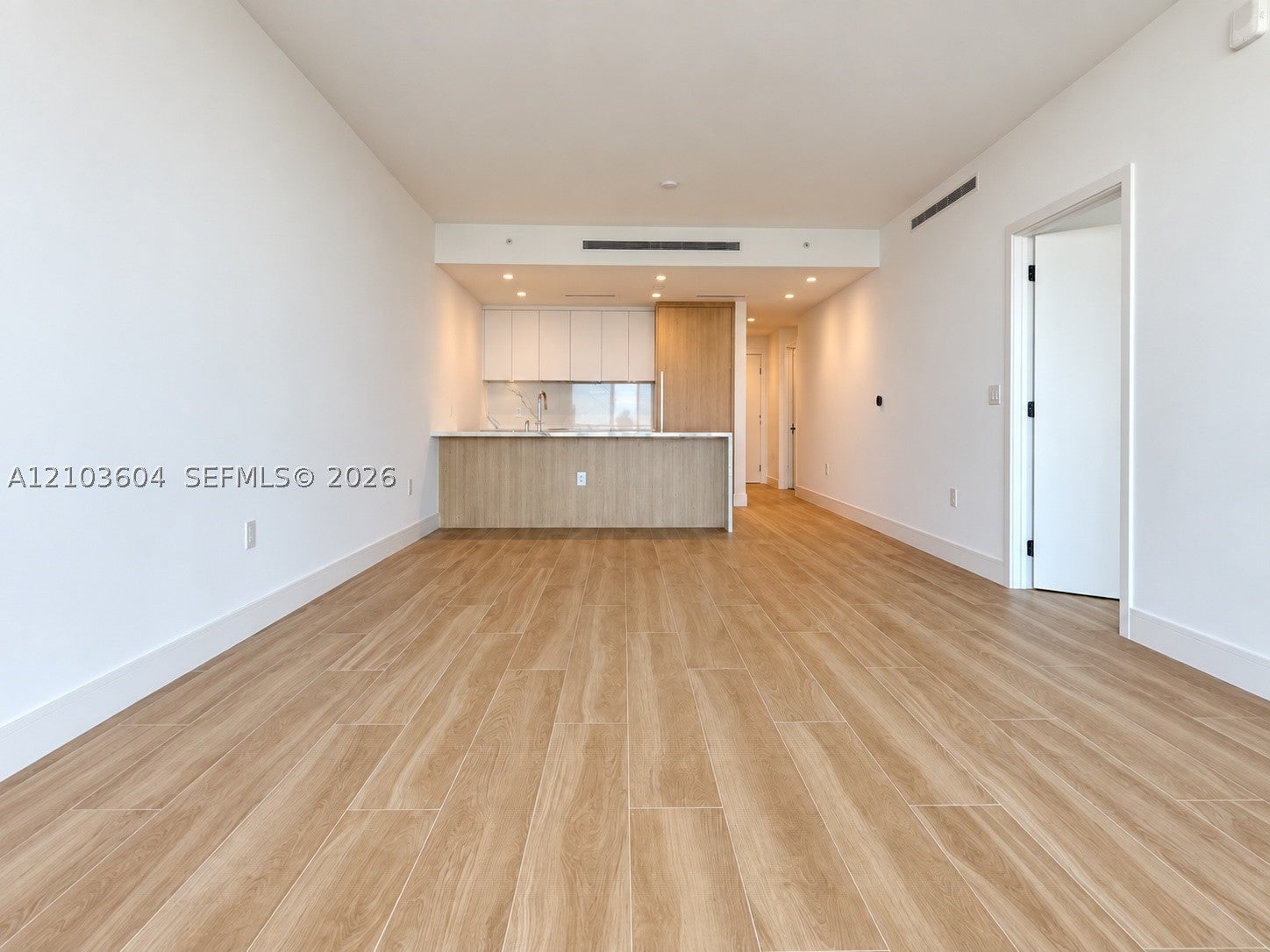 View photos, virtual tours, details... 2411 Laguna Circle 2504