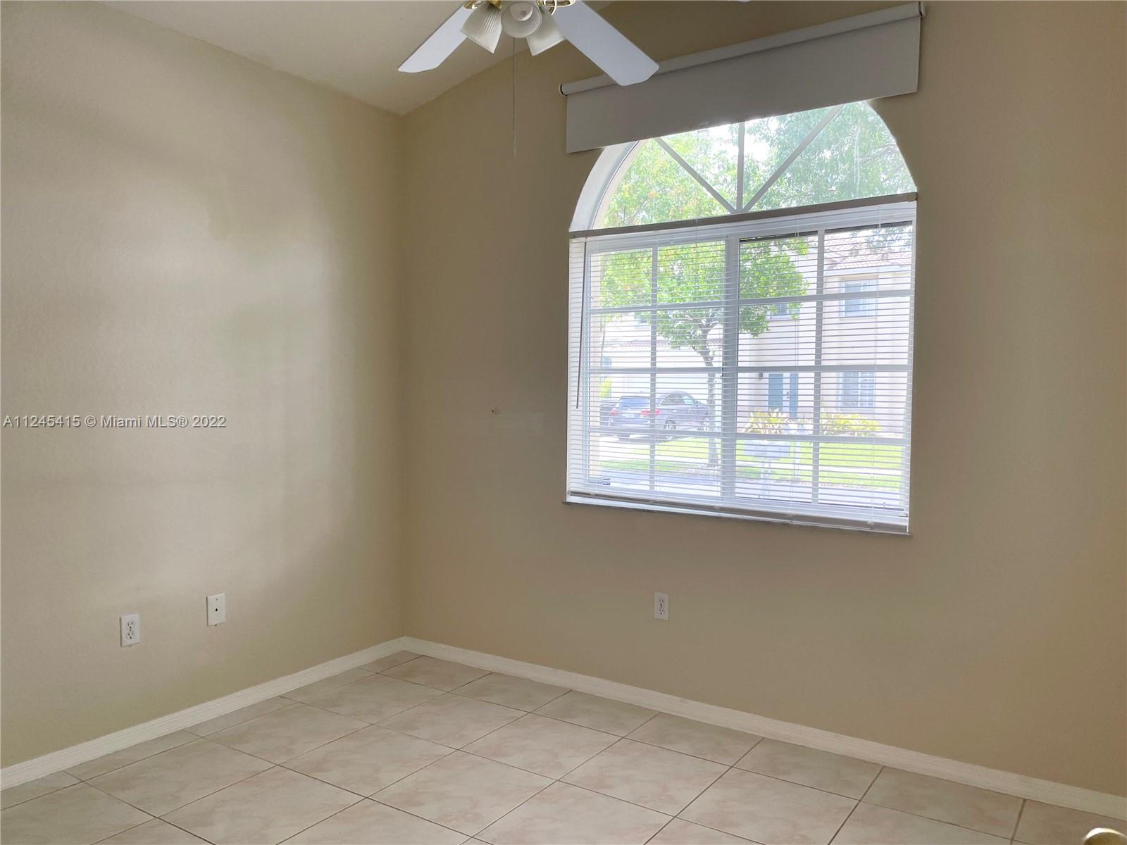 THE RESERVE AT DORAL - Residential Lease