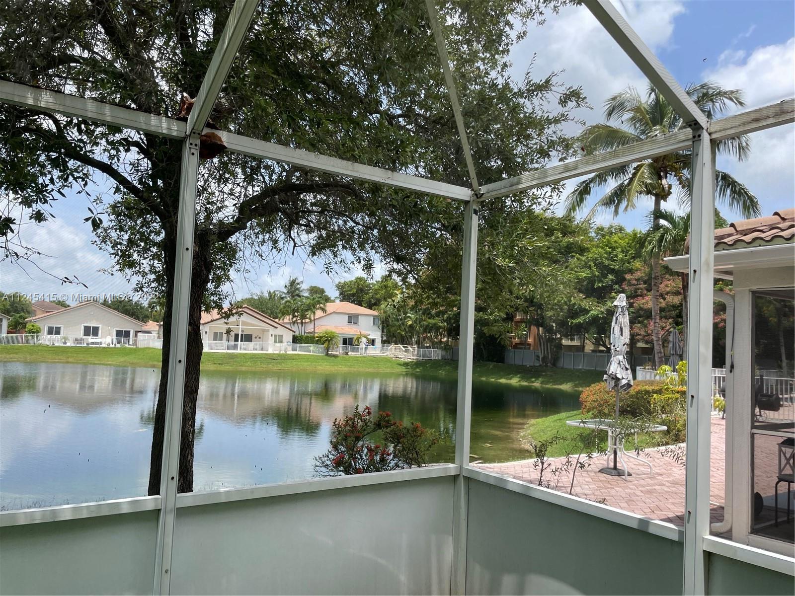 THE RESERVE AT DORAL - Residential Lease