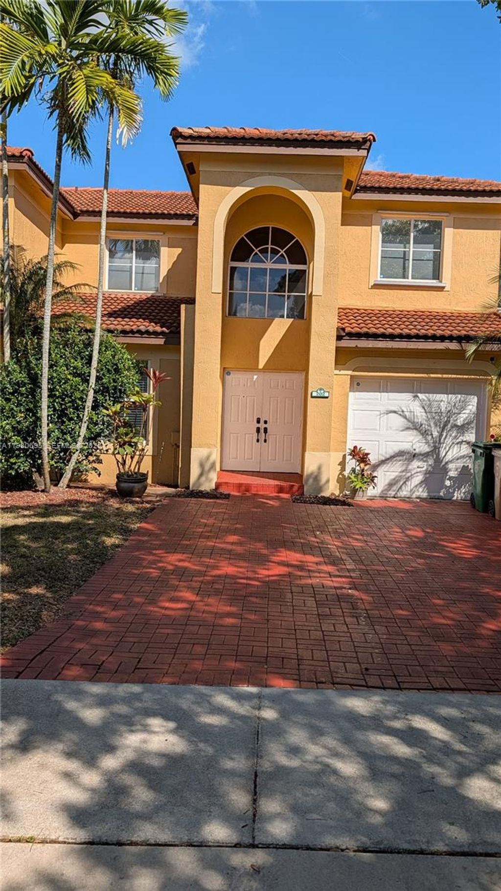 Photo of 202 W Forest Oak Cir #202, Davie, FL 33325 (MLS # A11980695)