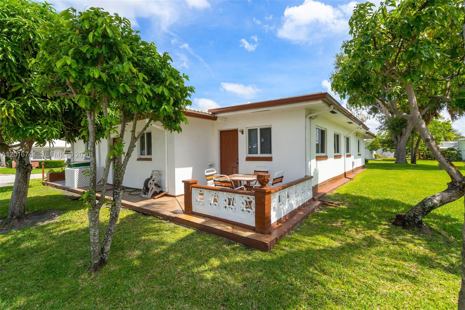 MAINLANDS OF TAMARAC LAKE - Residential