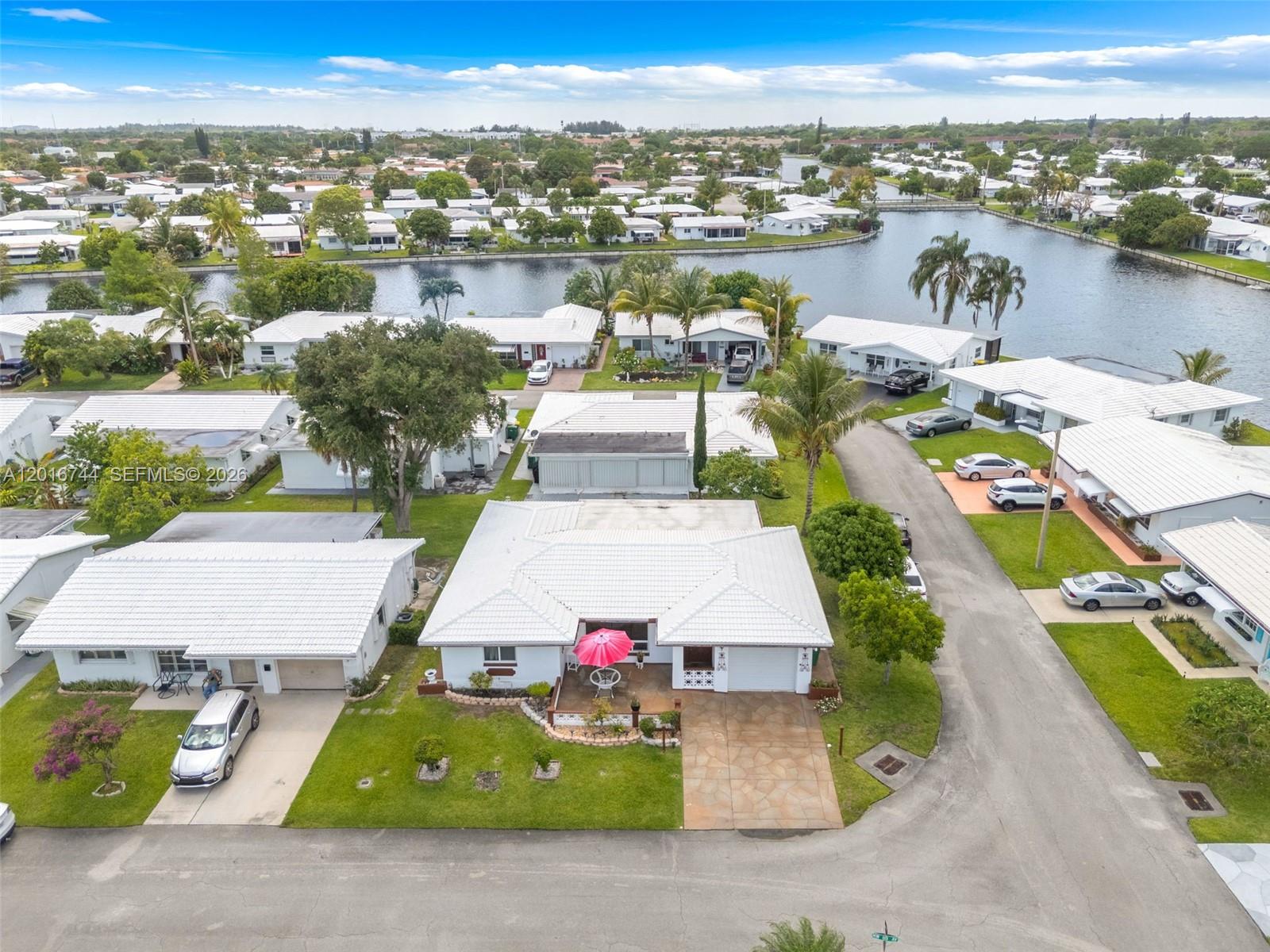 MAINLANDS OF TAMARAC LAKE - Residential