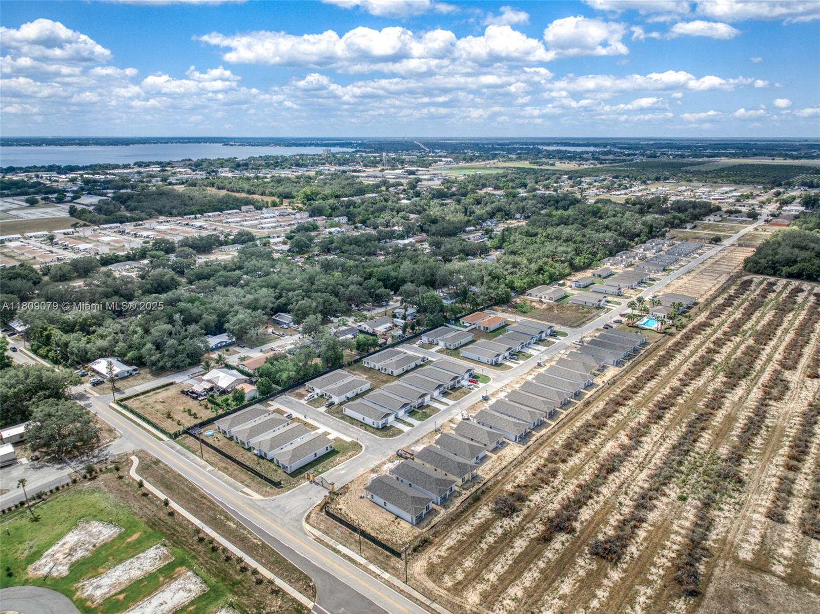 Las Villas at Kenilworth - Residential