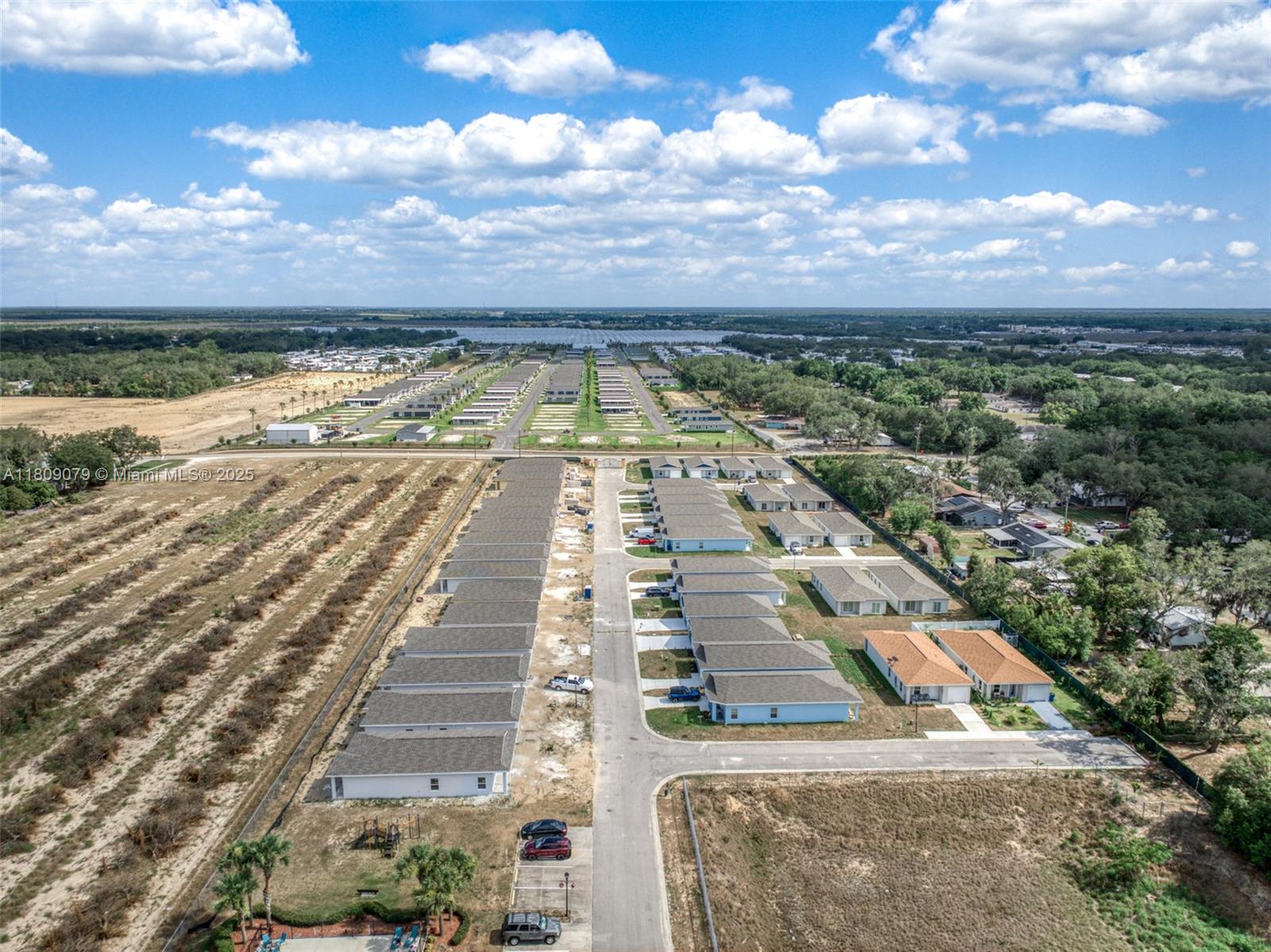 Las Villas at Kenilworth - Residential