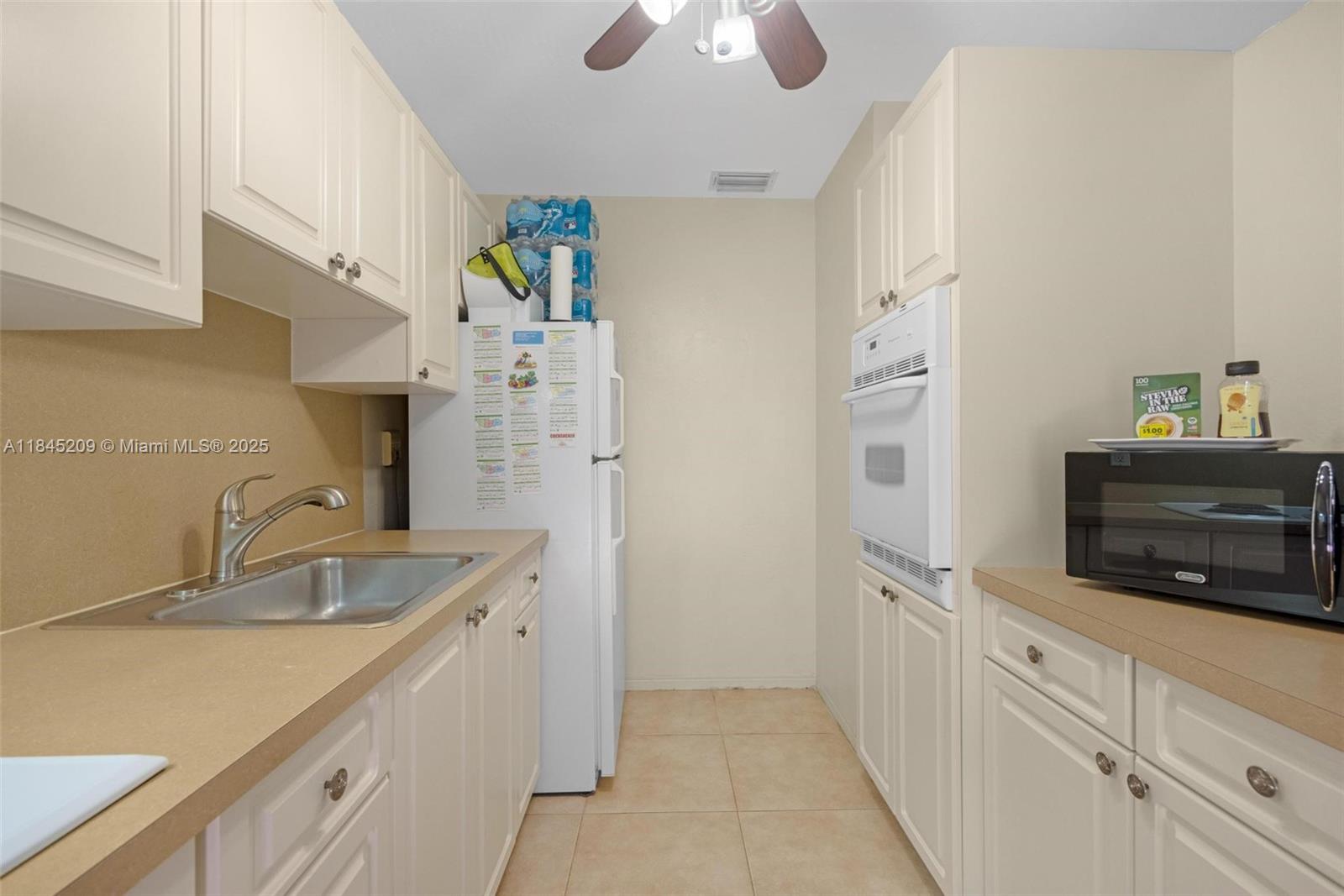 EDGEWATER ESTATES 1ST ADD - Residential Income