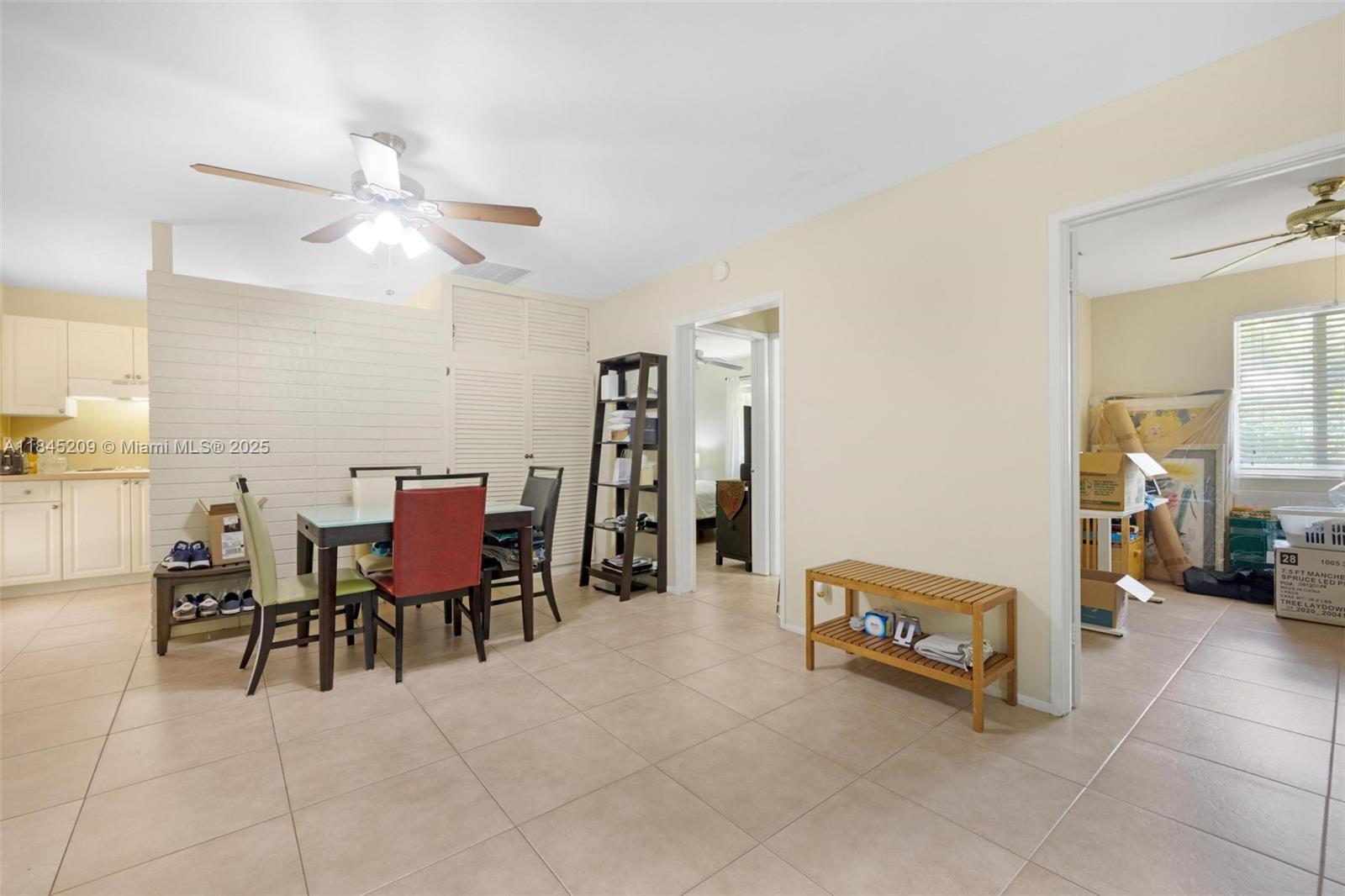 EDGEWATER ESTATES 1ST ADD - Residential Income