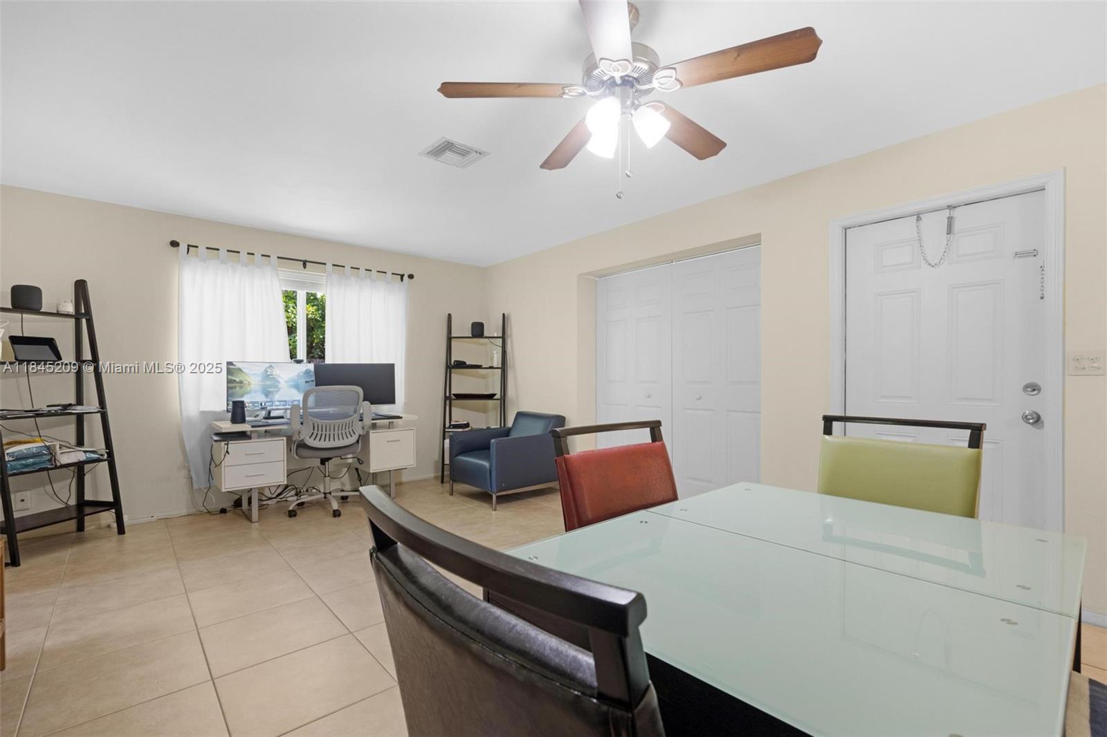 EDGEWATER ESTATES 1ST ADD - Residential Income