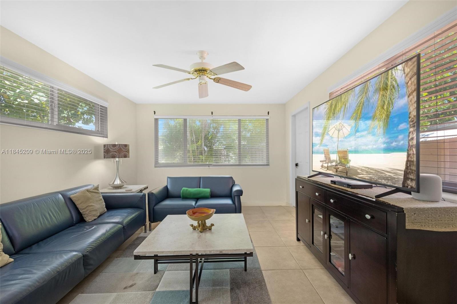 EDGEWATER ESTATES 1ST ADD - Residential Income