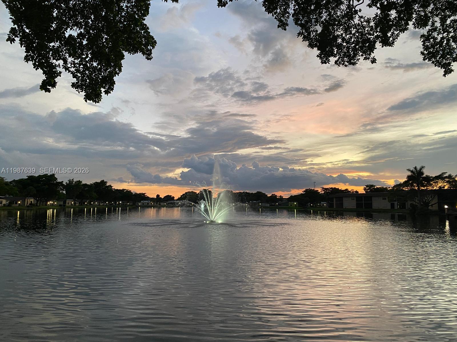 VILLAS AT CARRIAGE HILLS - Residential Lease