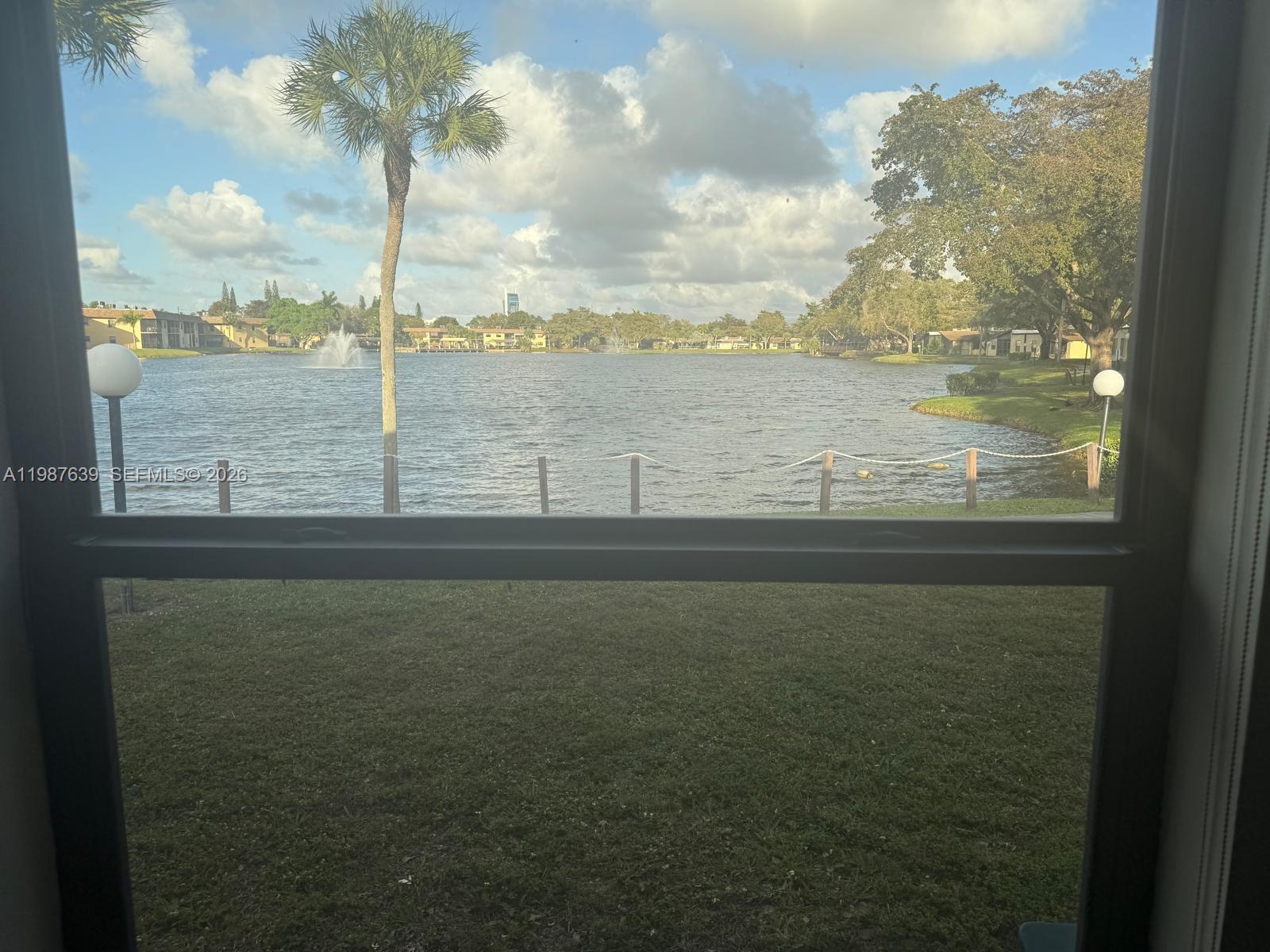 VILLAS AT CARRIAGE HILLS - Residential Lease