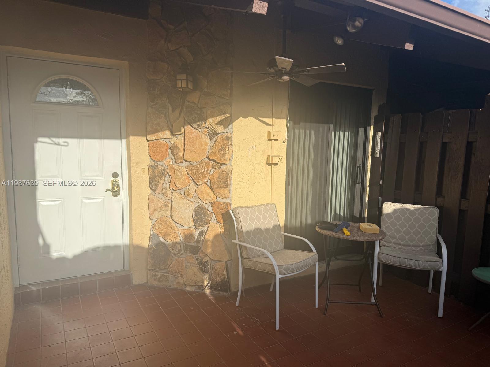 VILLAS AT CARRIAGE HILLS - Residential Lease