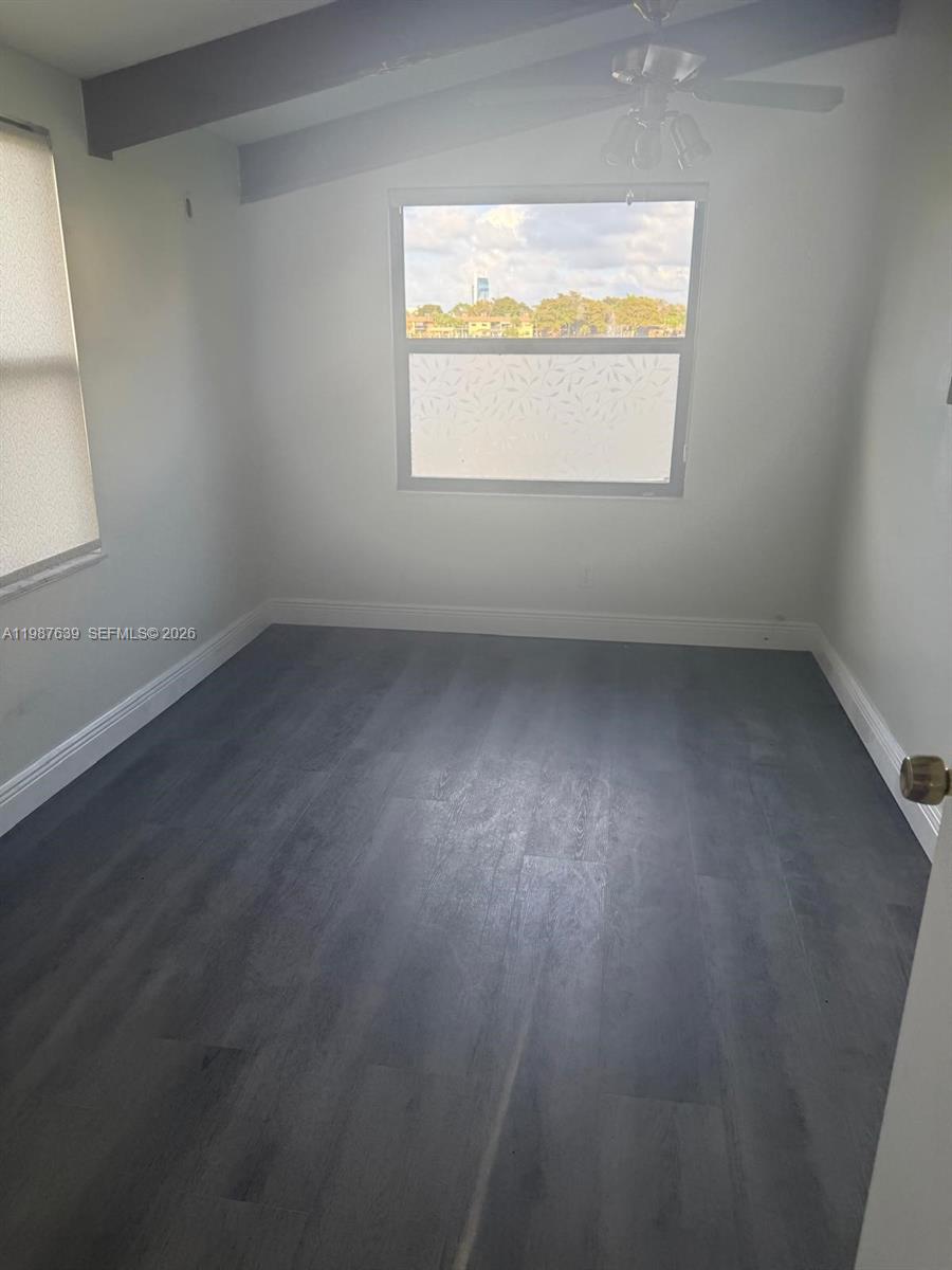 VILLAS AT CARRIAGE HILLS - Residential Lease