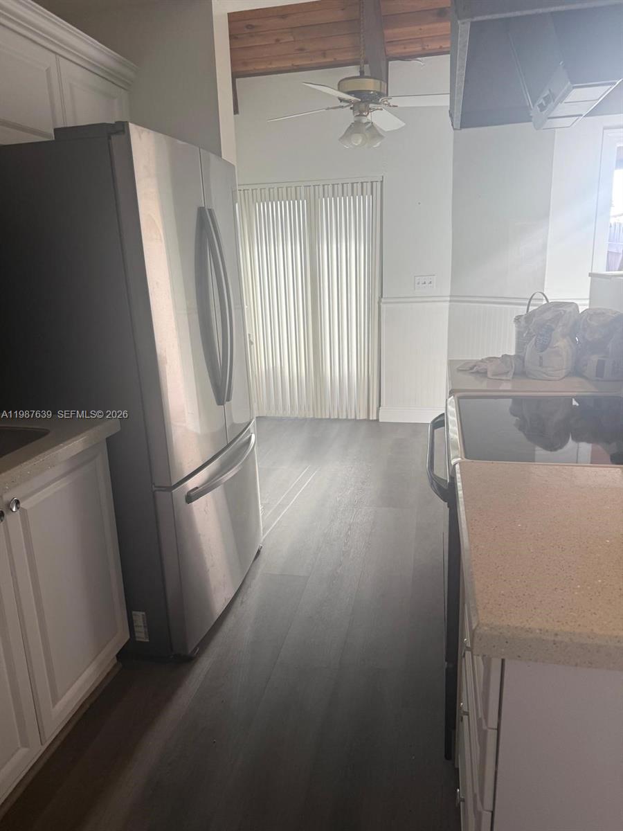 VILLAS AT CARRIAGE HILLS - Residential Lease