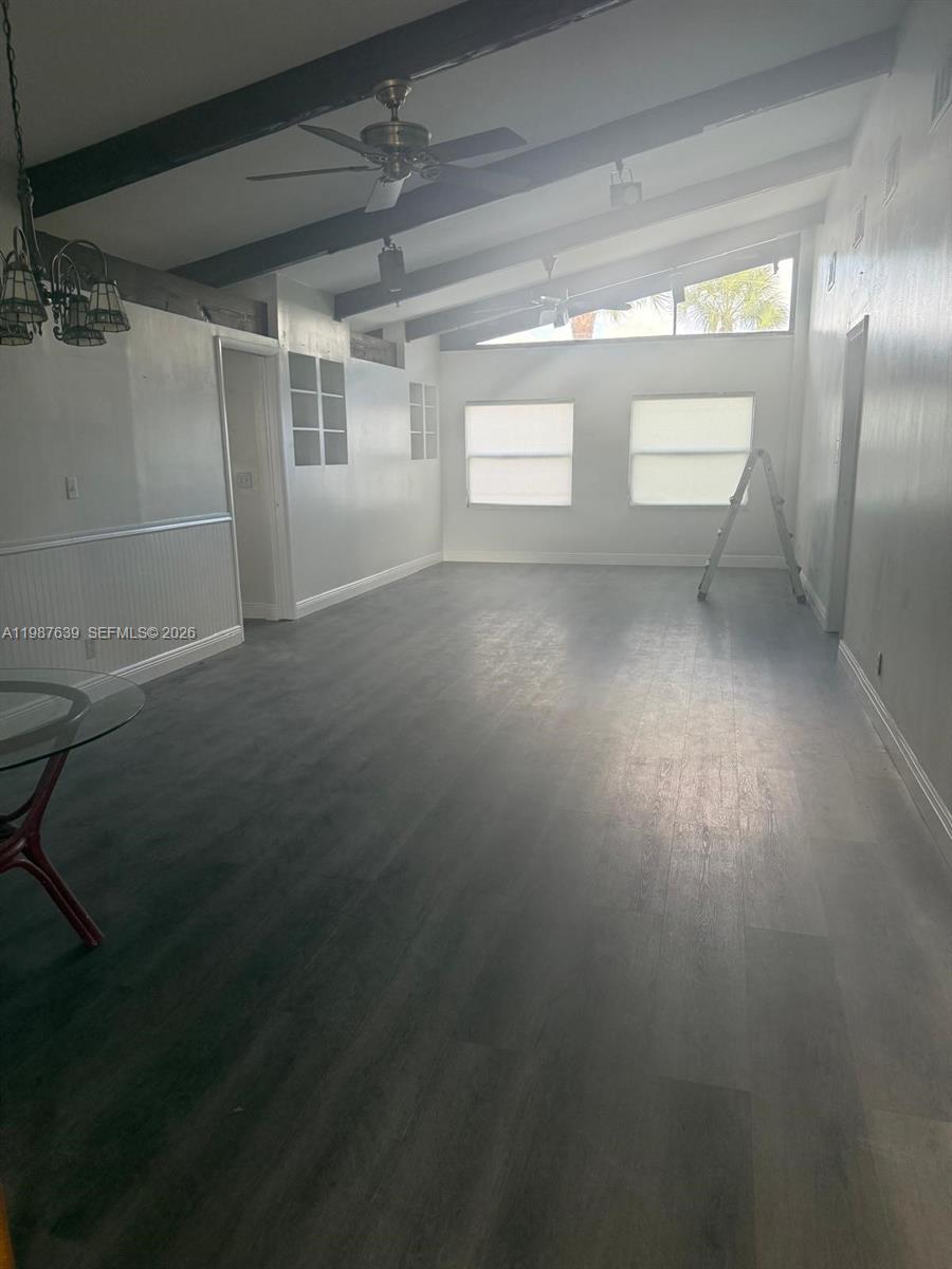 VILLAS AT CARRIAGE HILLS - Residential Lease