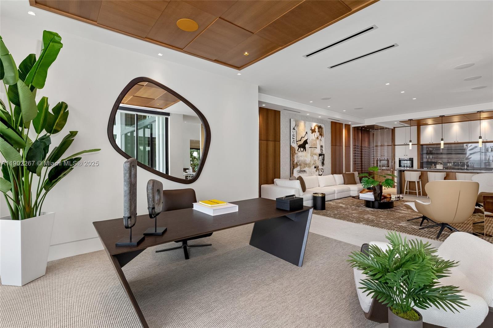 LAUDERDALE BEACH - Residential