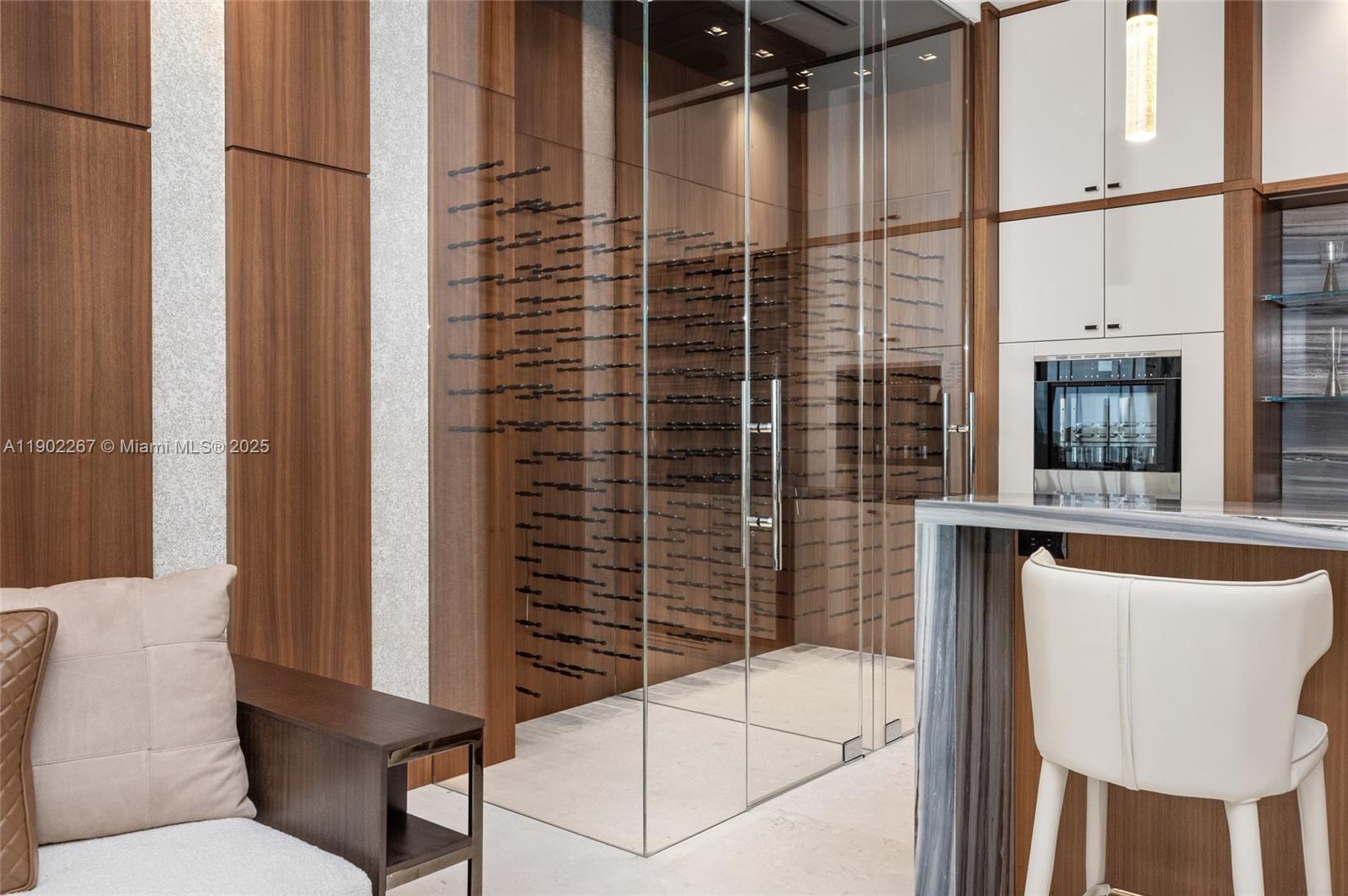 LAUDERDALE BEACH - Residential