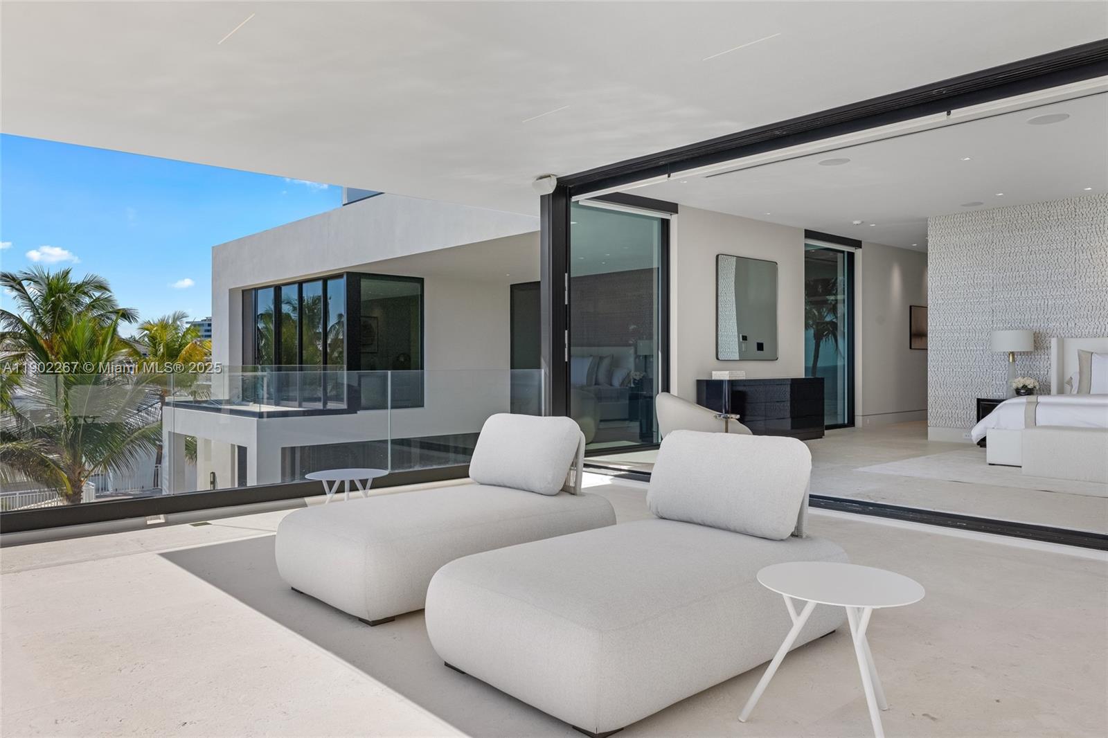 LAUDERDALE BEACH - Residential