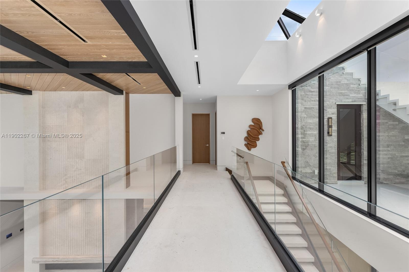 LAUDERDALE BEACH - Residential