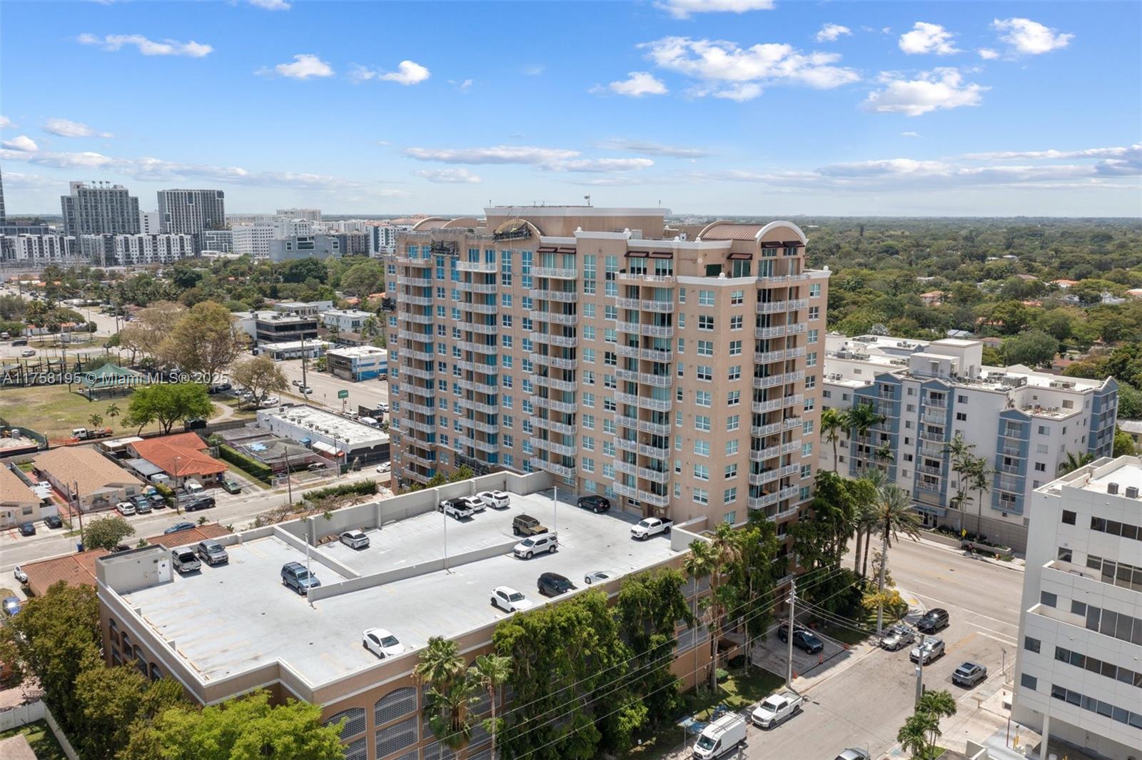 DA VINCI ON DOUGLAS CONDO - Residential