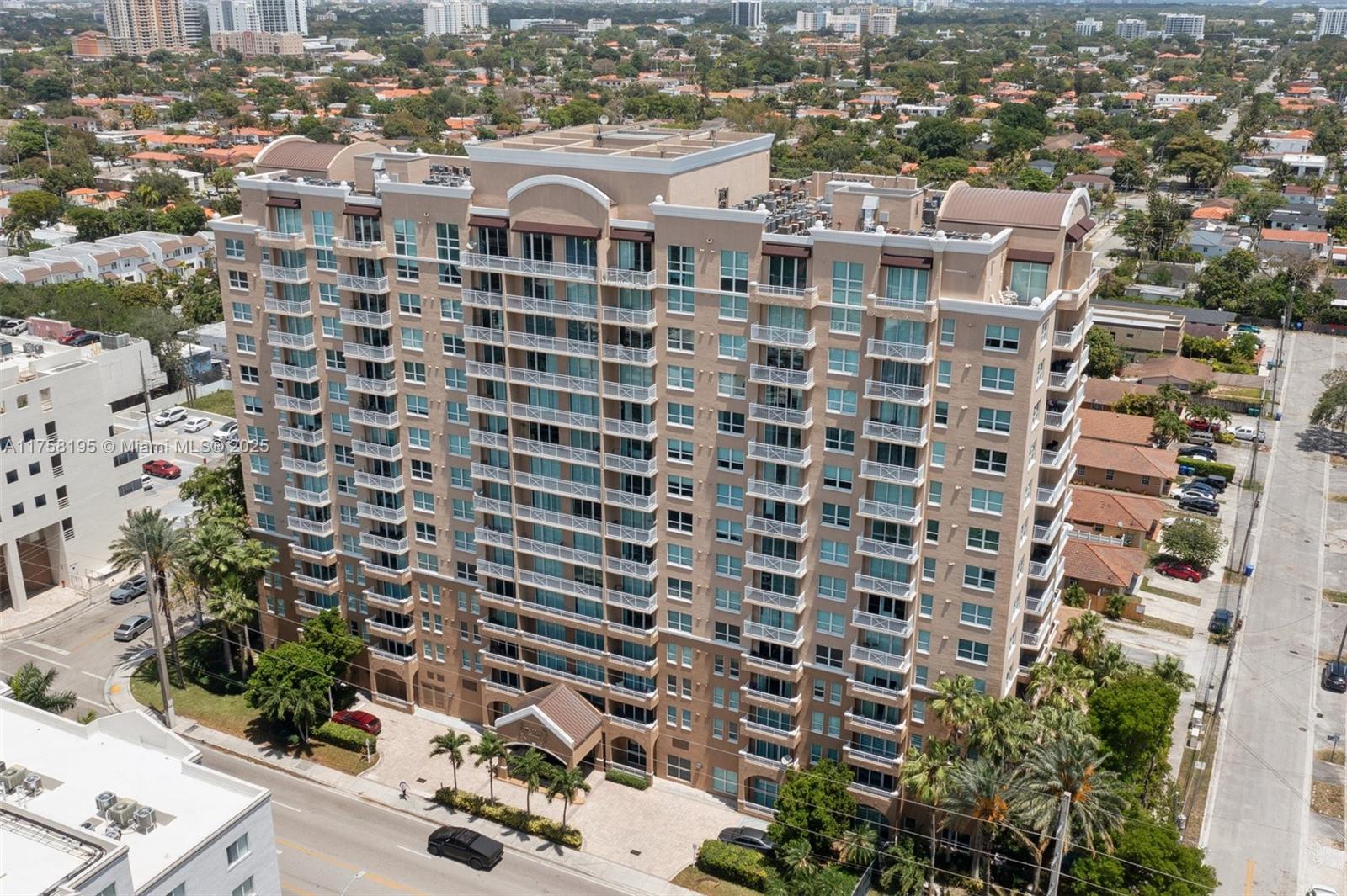 DA VINCI ON DOUGLAS CONDO - Residential