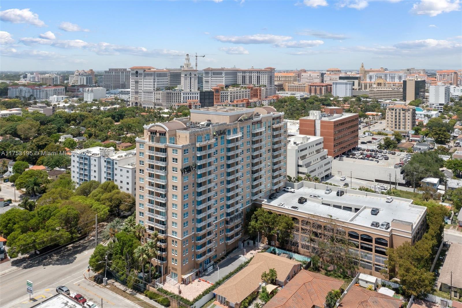 DA VINCI ON DOUGLAS CONDO - Residential