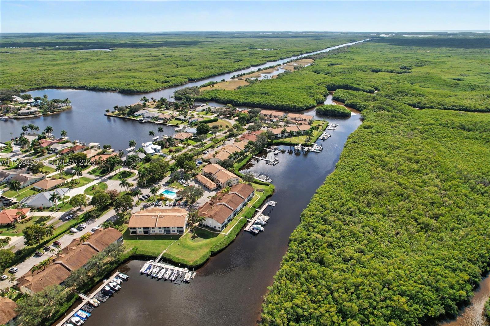 PORT OF THE ISLANDS - Residential