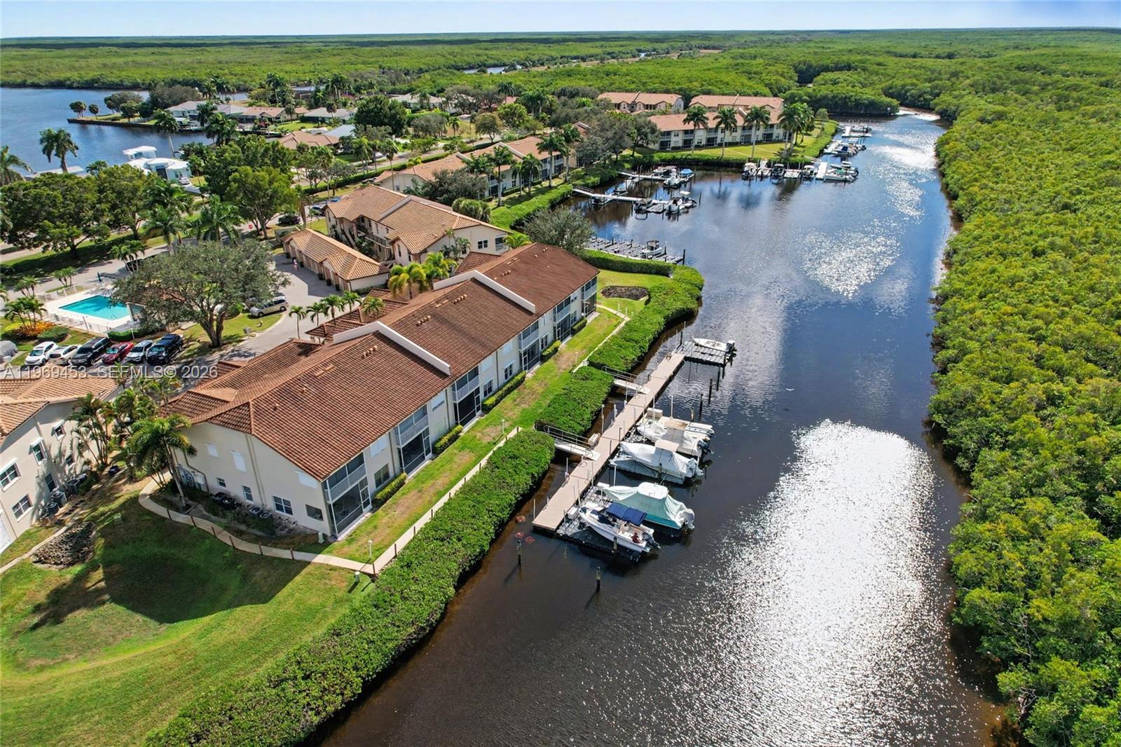 PORT OF THE ISLANDS - Residential