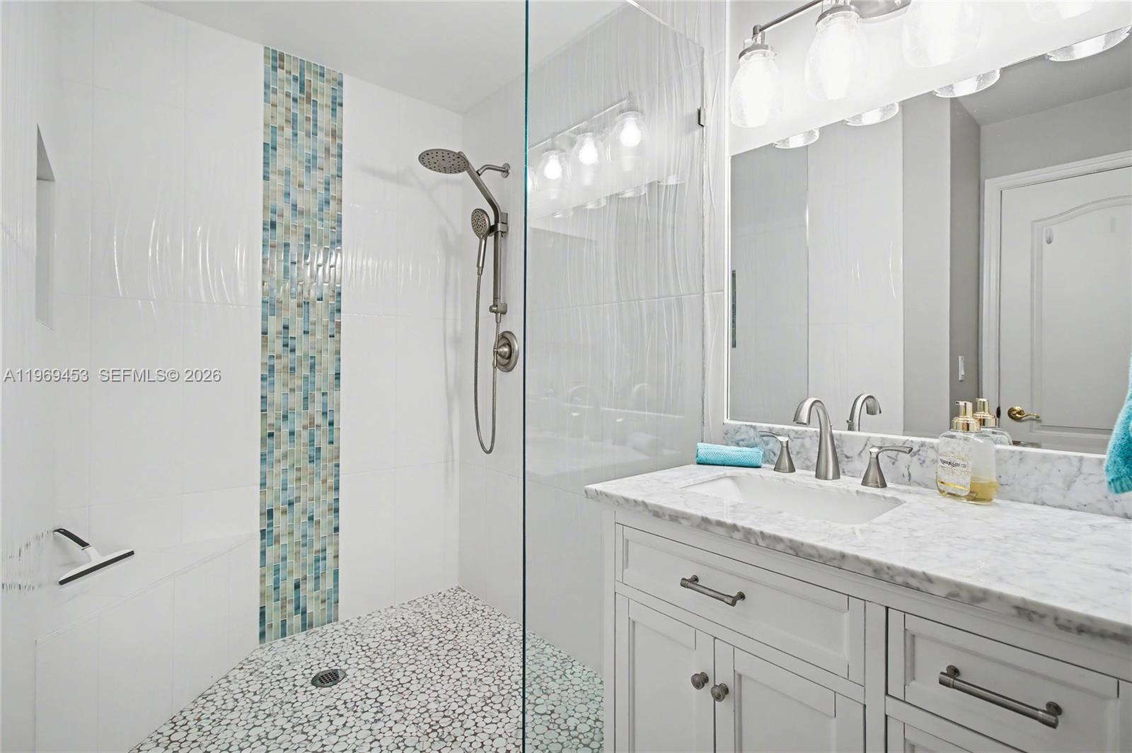 PORT OF THE ISLANDS - Residential