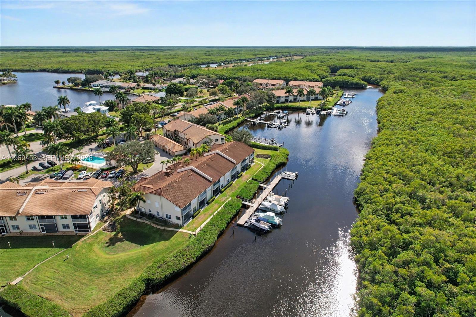 PORT OF THE ISLANDS - Residential