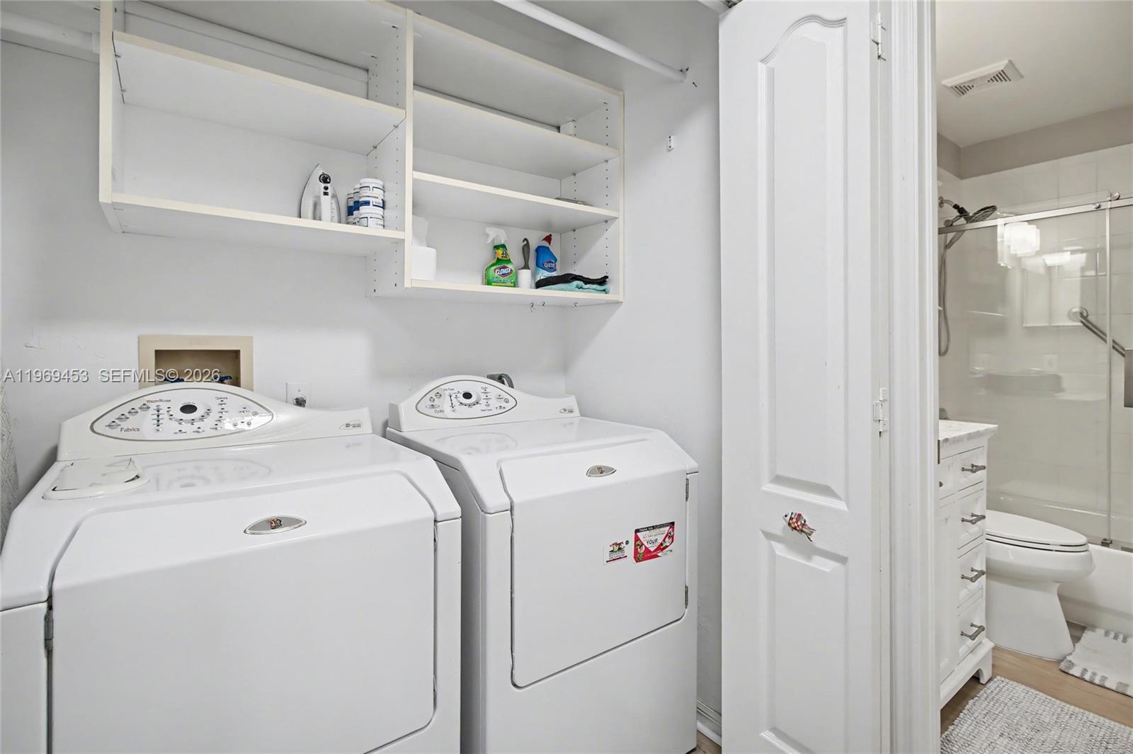 PORT OF THE ISLANDS - Residential