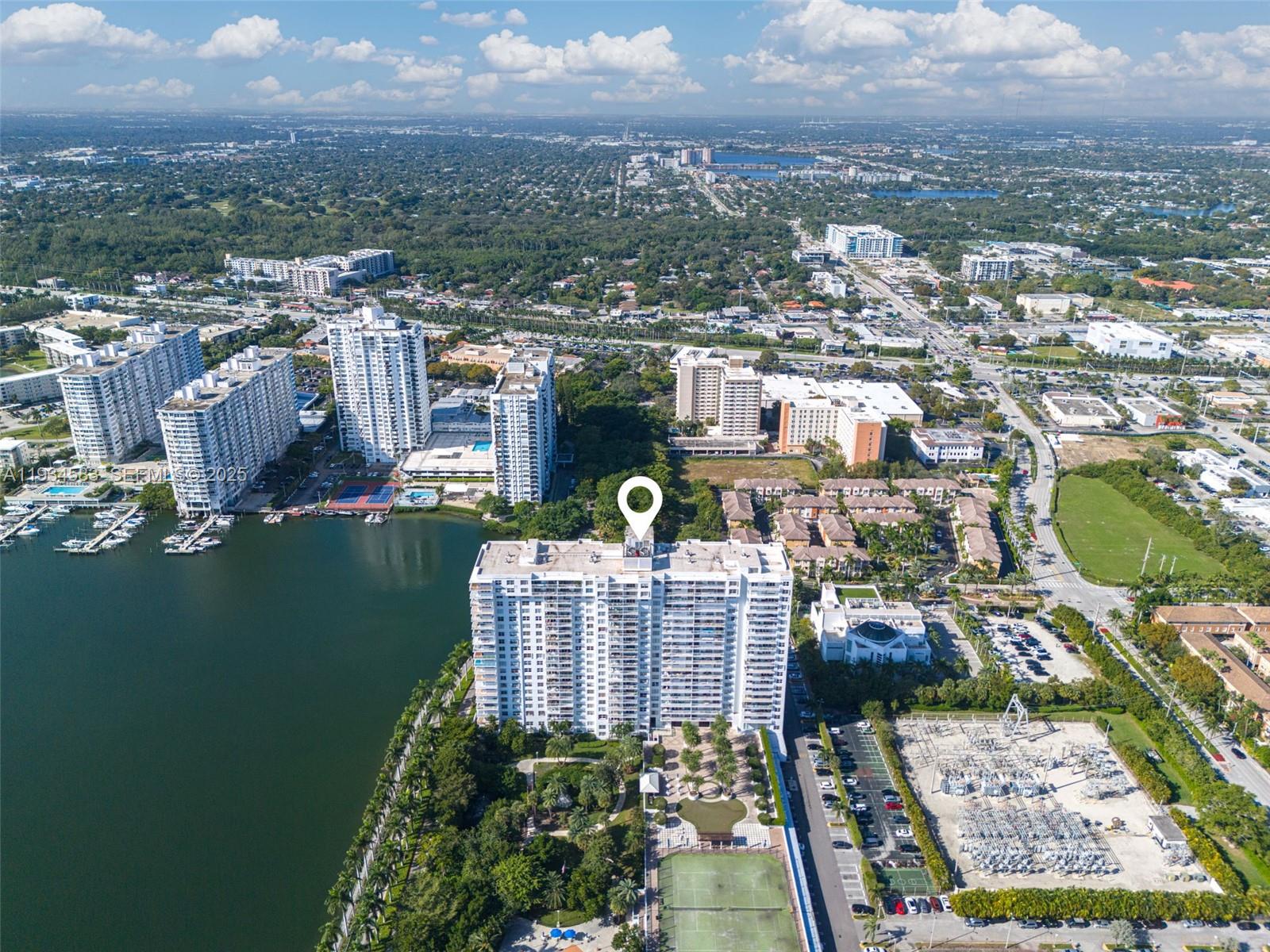ADMIRALS PORT CONDO WEST - Residential