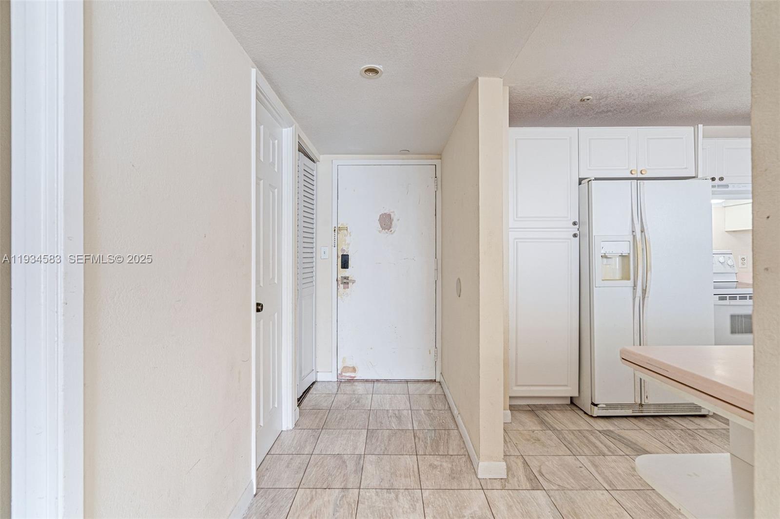 2801 NE 183rd St 510W