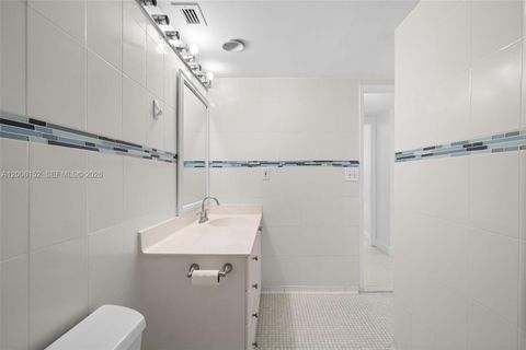 Tiny photo for 19390 Collins Ave #1410, Sunny Isles Beach, FL 33160 (MLS # A12006152)