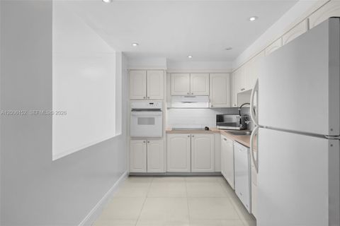 Tiny photo for 19390 Collins Ave #1410, Sunny Isles Beach, FL 33160 (MLS # A12006152)