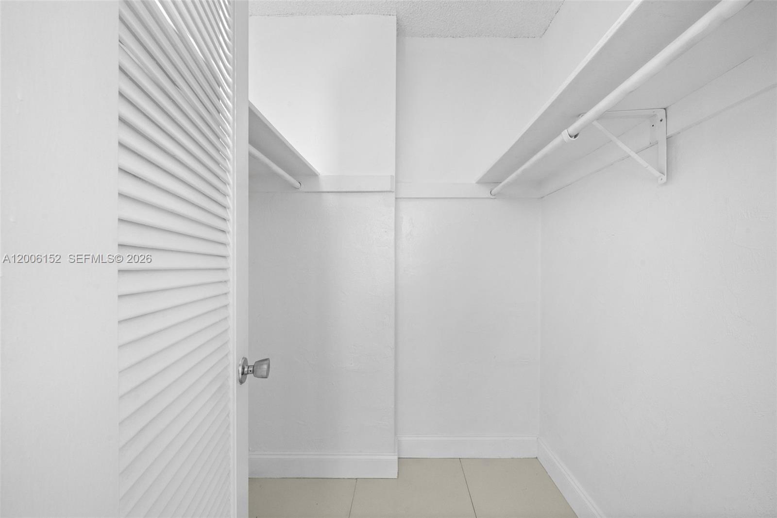 OCEANVIEW BUILDING A COND - Residential