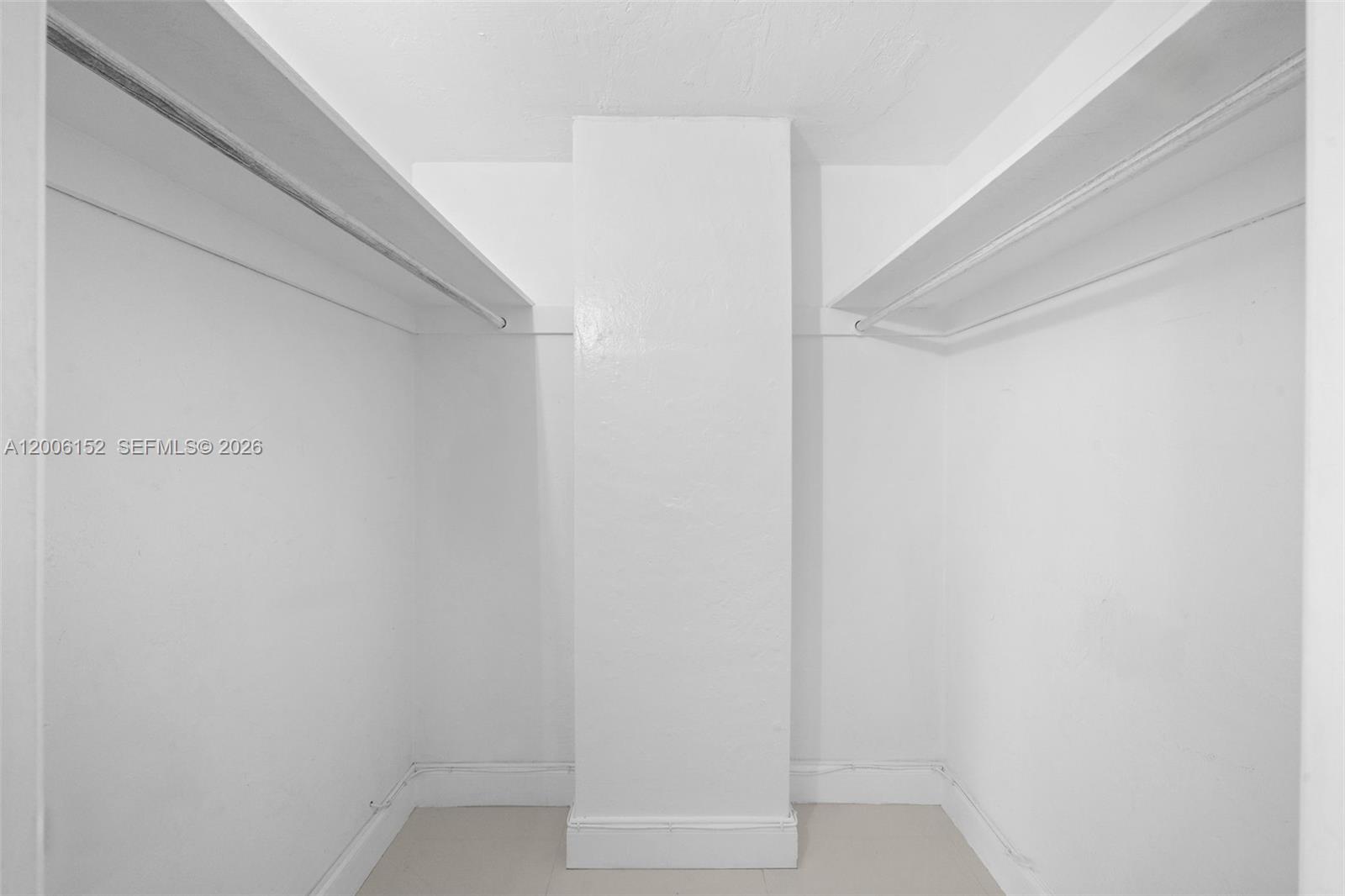 OCEANVIEW BUILDING A COND - Residential