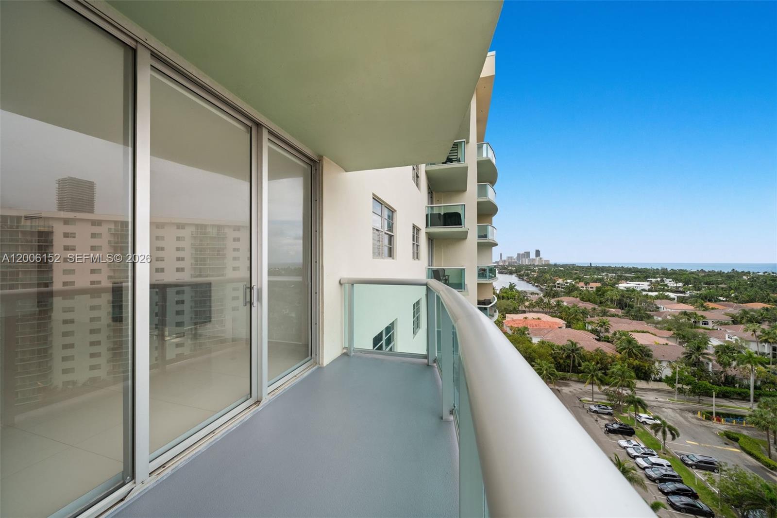 OCEANVIEW BUILDING A COND - Residential