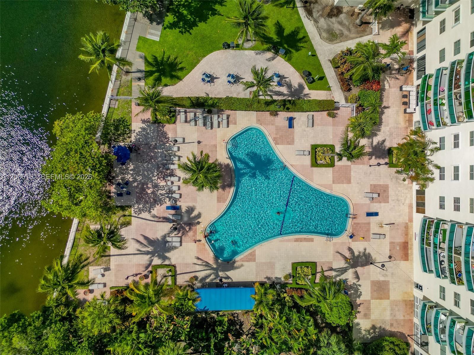 OCEANVIEW BUILDING A COND - Residential