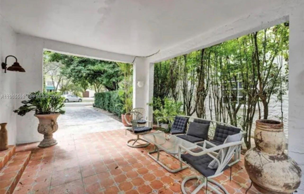 CORAL GABLES SEC C - Residential